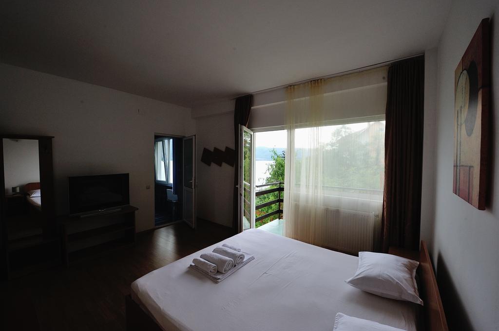Casa Ana Serena Ieşelniţa Exteriér fotografie